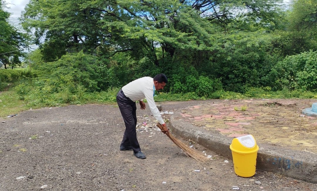 WhatsApp Image 2025-10-04 at 9.16.08 AM